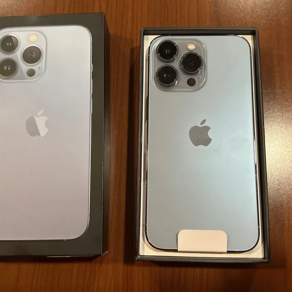 iPhone 13 Pro 256gb sierra blue
